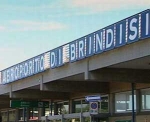 Aeroporto di Brindisi e crisi Alitalia, domani incontro tra Errico,...