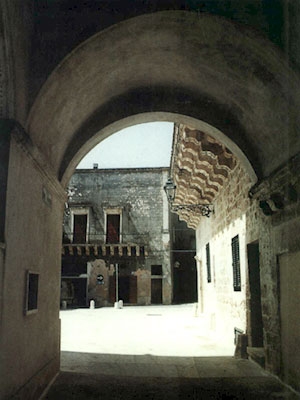 Cade la giunta a Ruffano e il sindaco scrive ai cittadini