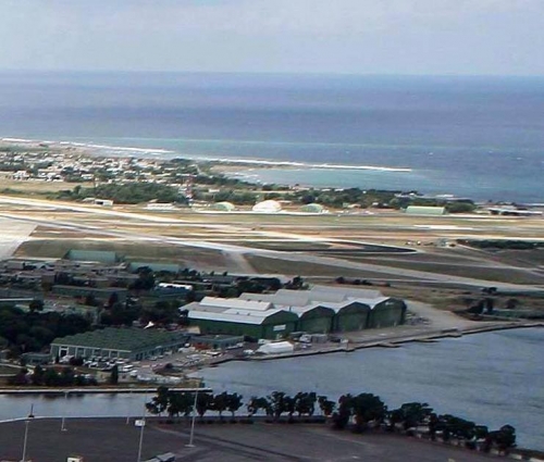 Ferrarese e Mennitti sulla chiusura di Alenia a Brindisi:...