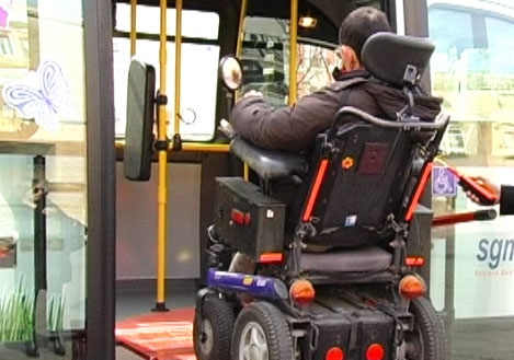 Disabile in carrozzina