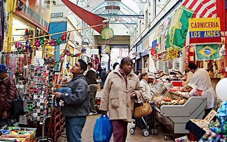 Mercato multietnico a Settelacquare, segnale culturale e di...